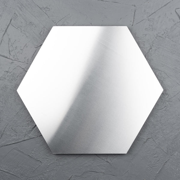 Hexagon aluminium raw art panel for acrylic paints, oil paints, structure medium, spray paints, gouache, resin.